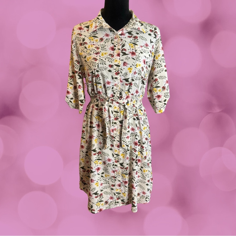 Millenium Women’s Short Sleeve Button Down Floral Dress Size Medium